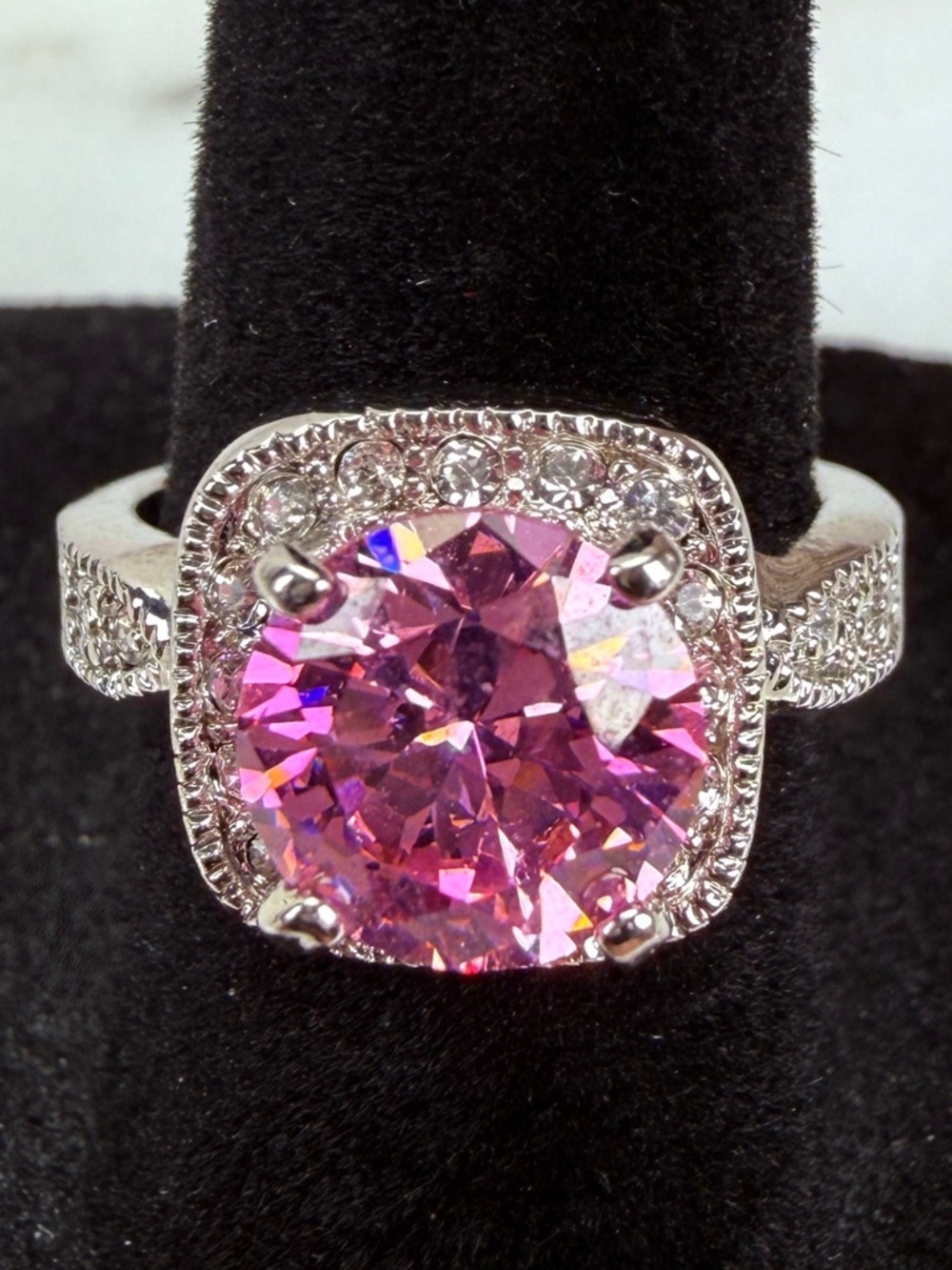 Beautiful Silvertone bling pink center size 6 3/4 costume ring